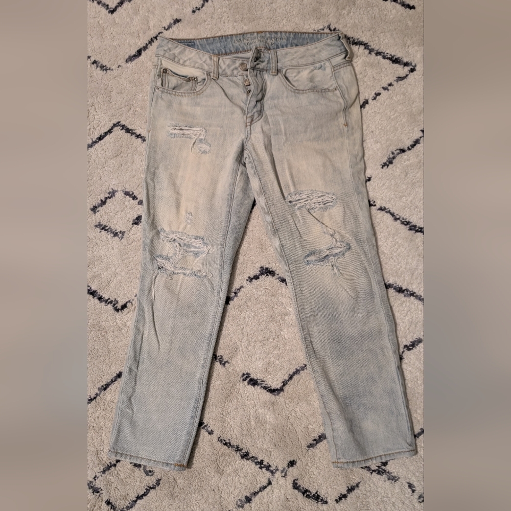 American Eagle Crop Jeans